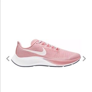 Nike zoom Pegasus 37 pink NWOT